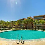Salgados House 2-bedroom & 7 Pools