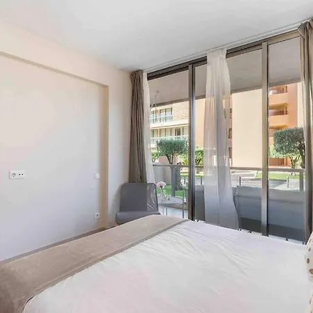 Salgados House 2-bedroom & 7 Pools