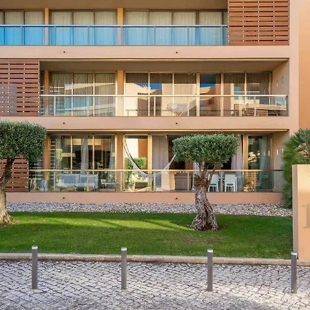 Salgados House 2-bedroom & 7 Pools * Guia (Faro)