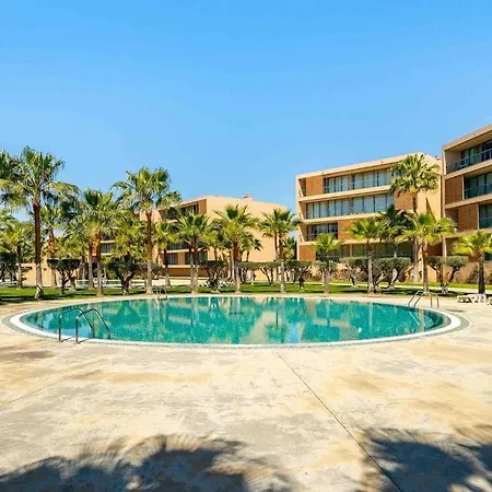 Salgados House 2-bedroom & 7 Pools Apartment Guia (Faro)