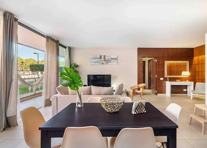 아파트 Salgados House 2-bedroom & 7 Pools *