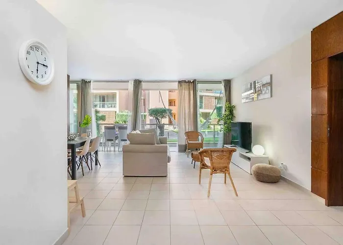 Salgados House 2-bedroom & 7 Pools