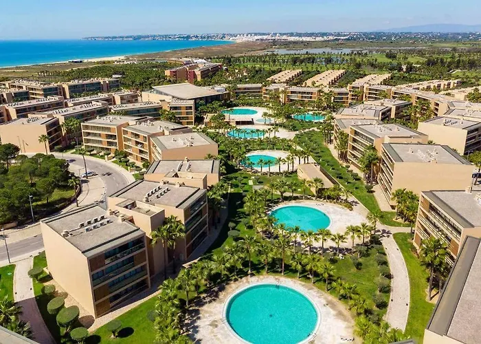 아파트 Salgados House 2-bedroom & 7 Pools *