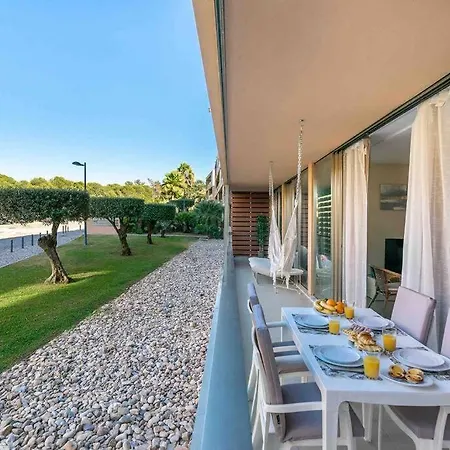 Salgados House 2-bedroom & 7 Pools דירה גיאה
