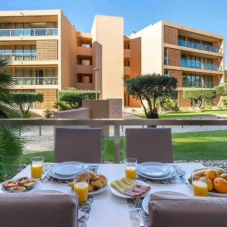 Salgados House 2-bedroom & 7 Pools דירה *